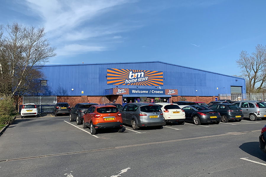 B&M Stores